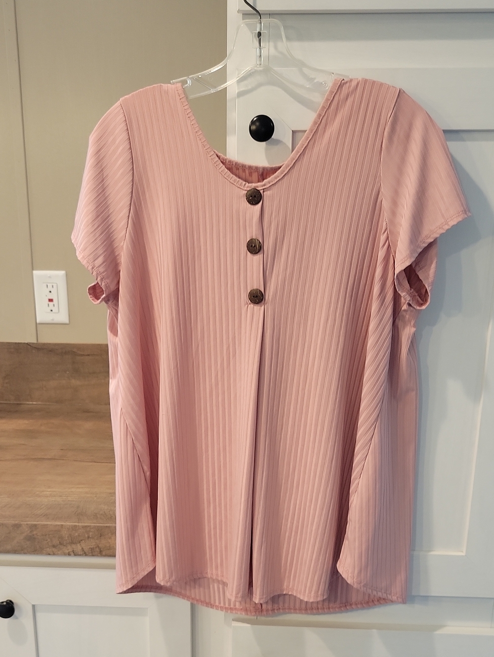 Star Vixen Blush Pink Pleated Short Sleeve Button Front Top